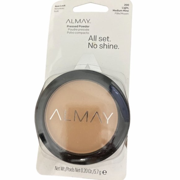 Almay Other - 💋5/$20 Almay Pressed Powder in Light/Medium
